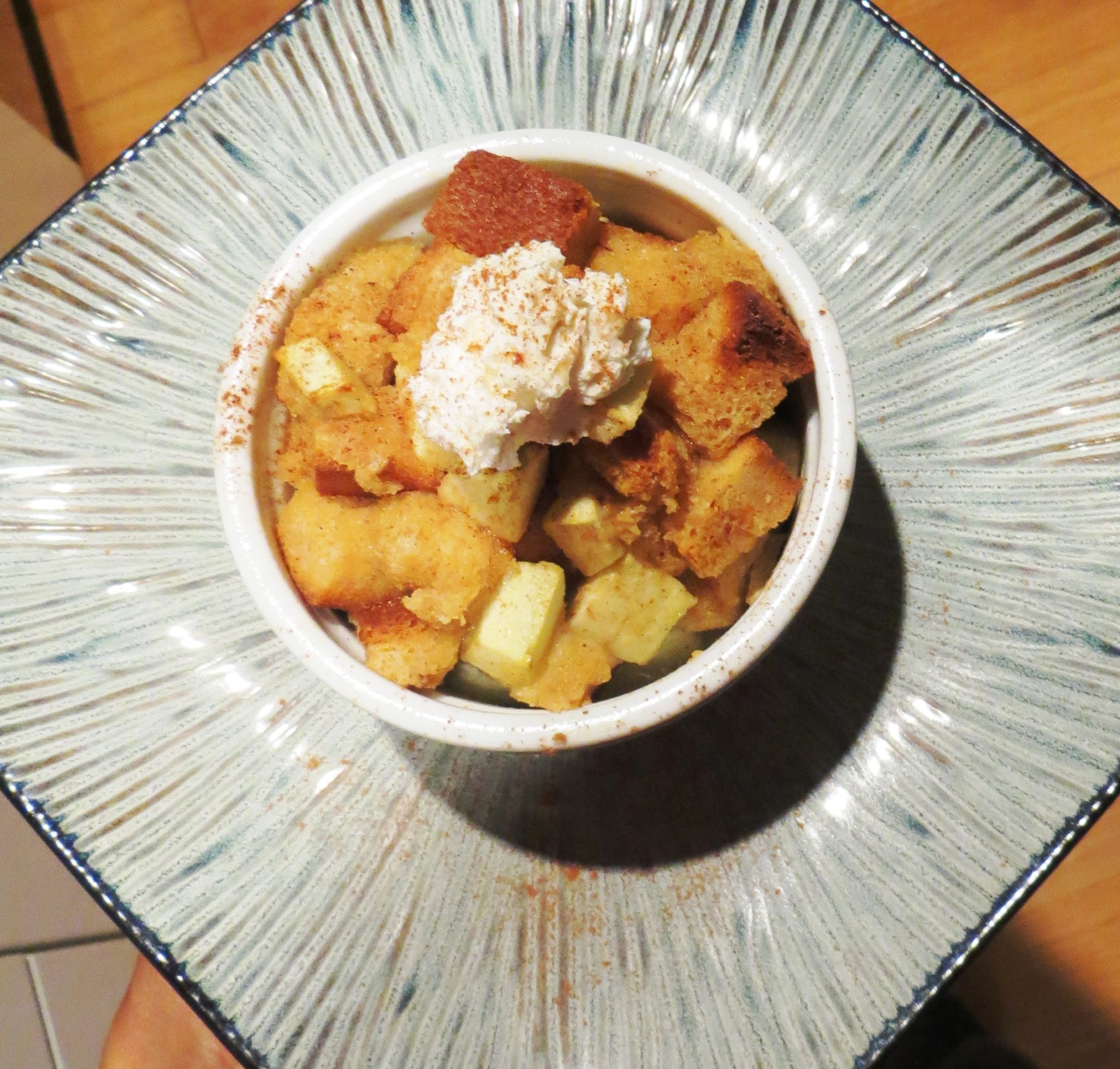 apple brown suger bread pudding